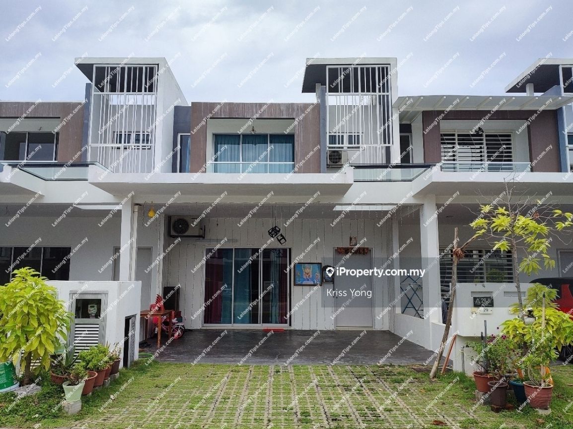 Casa View Cybersouth Dengkil Intermediate Sty Terrace Link House For