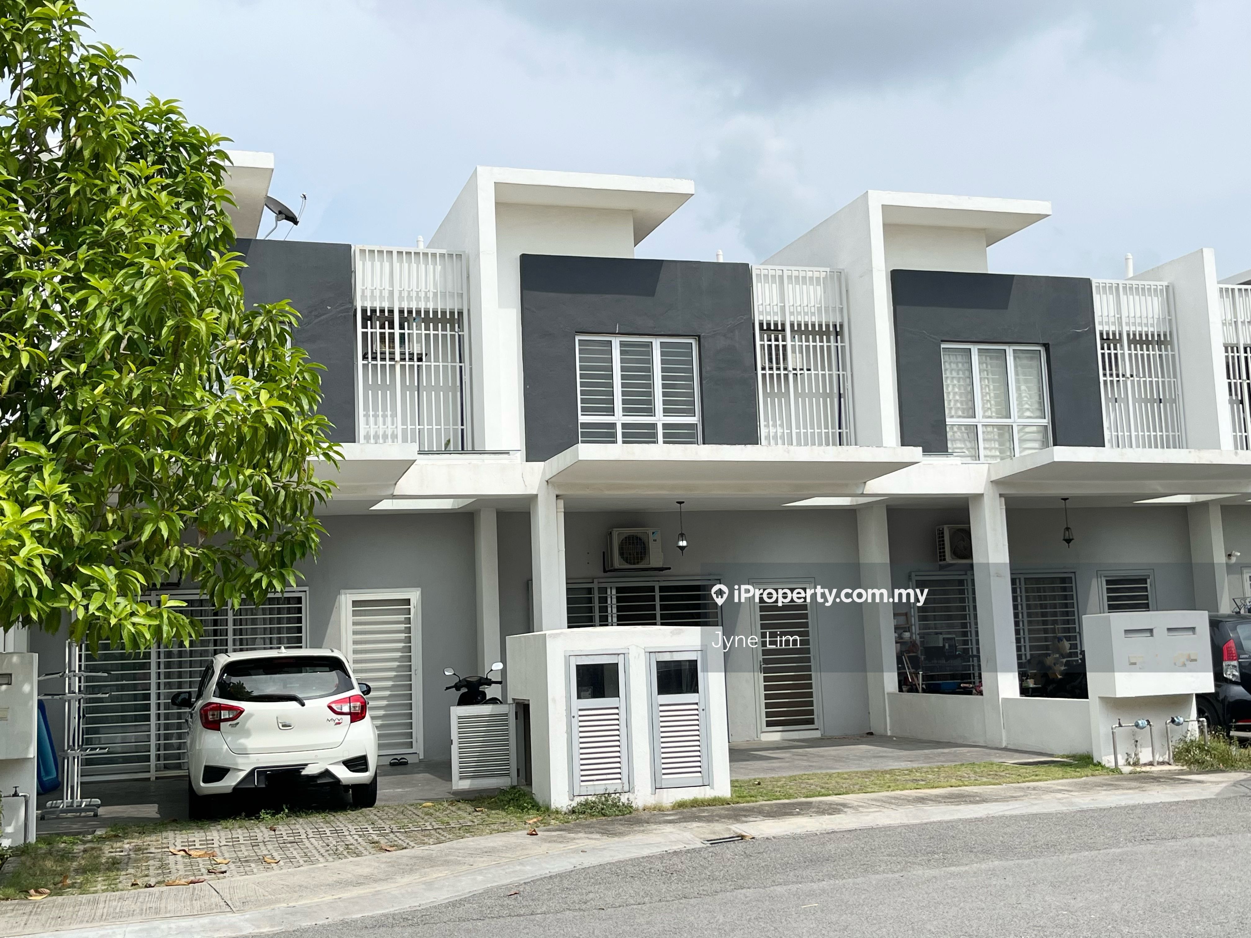 Casa Green Cybersouth Dengkil Sty Terrace Link House Bedrooms For