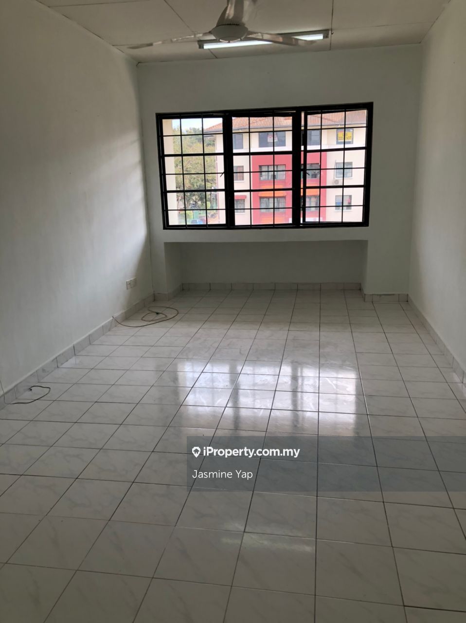 Sd Apartments Ii Intermediate Apartment Bedrooms For Sale In Bandar