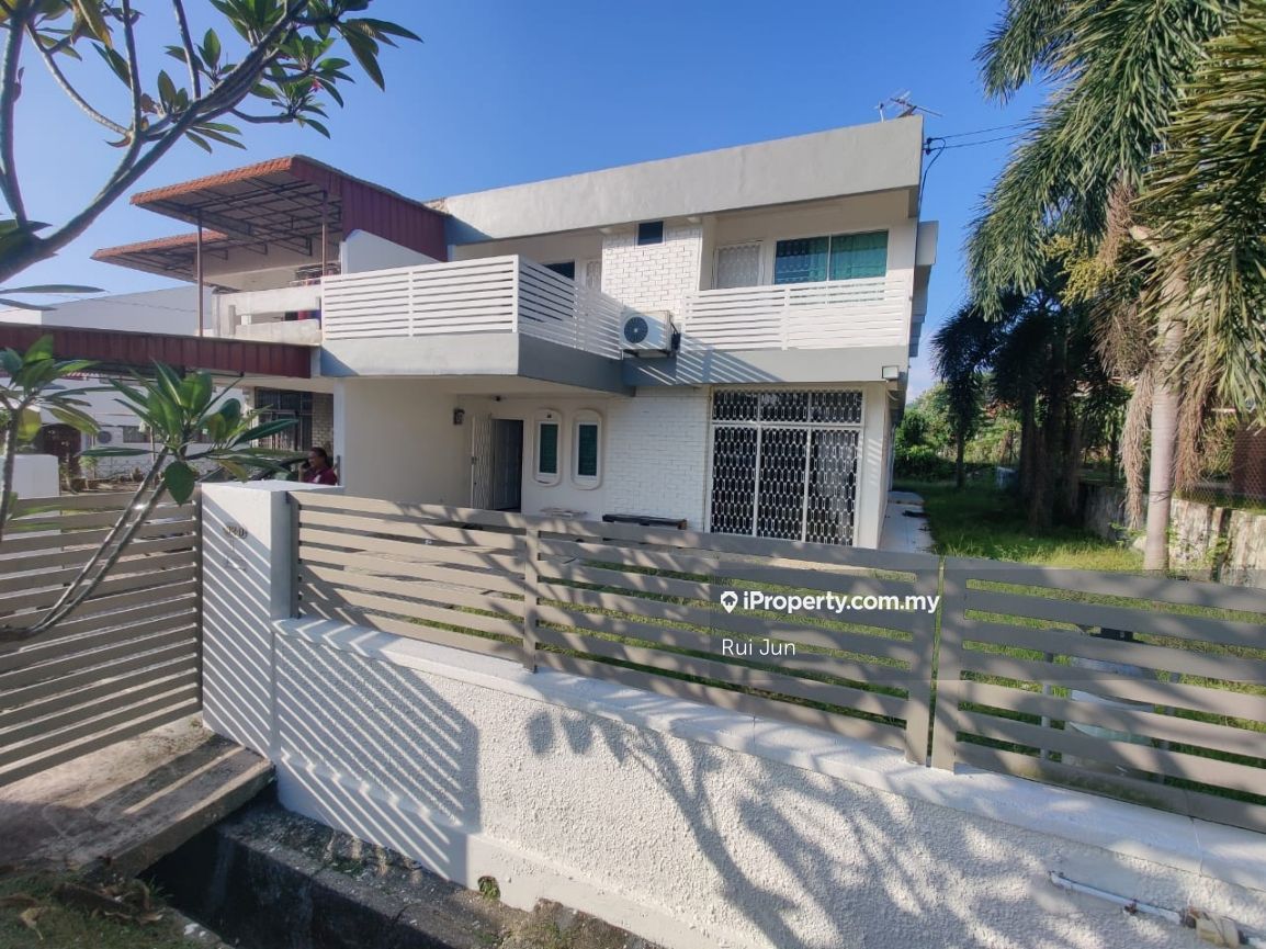 Taman Sentosa Bukit Baru Semi Detached House 5 Bedrooms For Sale