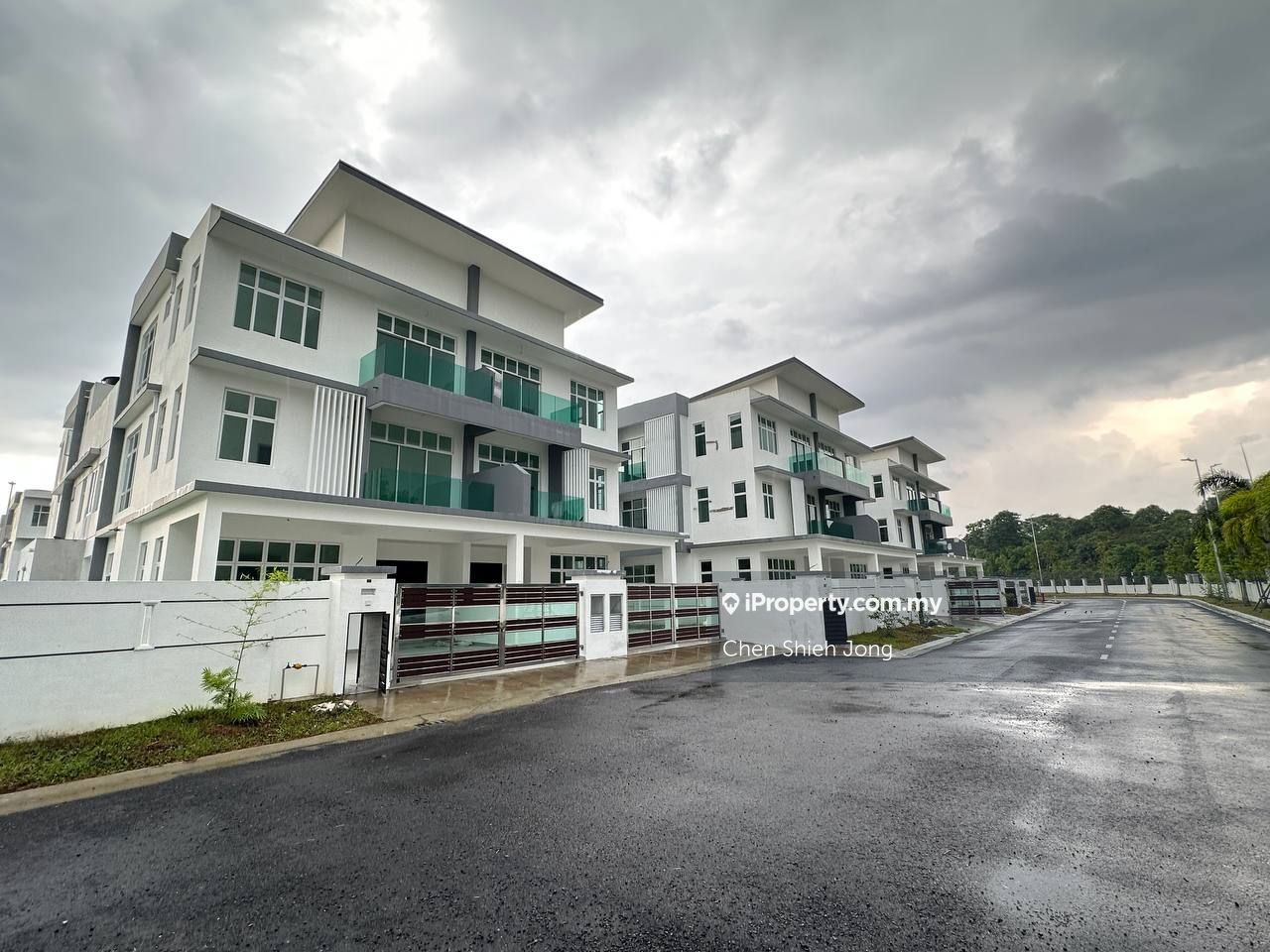 Mutiara Mas Mutiara Rini Storey Cluster Newhouse Skudai End Lot