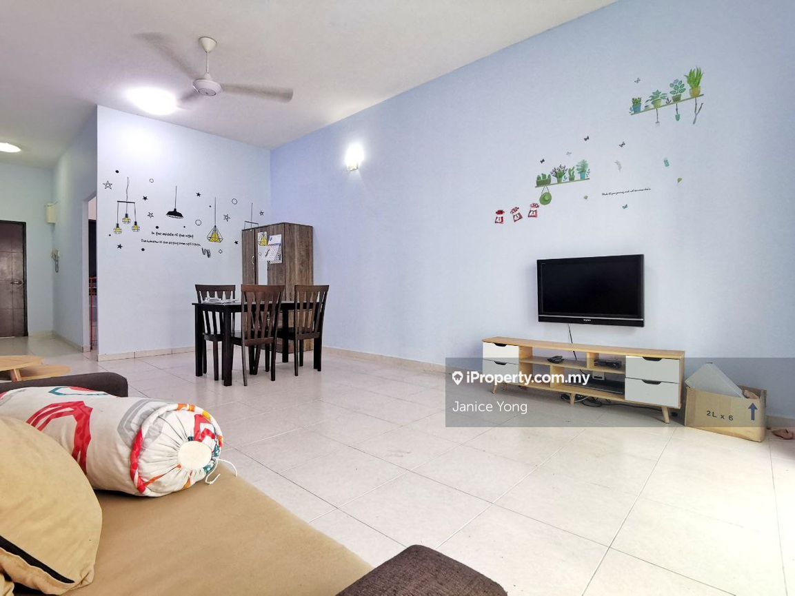 Suriamas Suites Apartment Bedrooms For Sale In Johor Bahru Johor