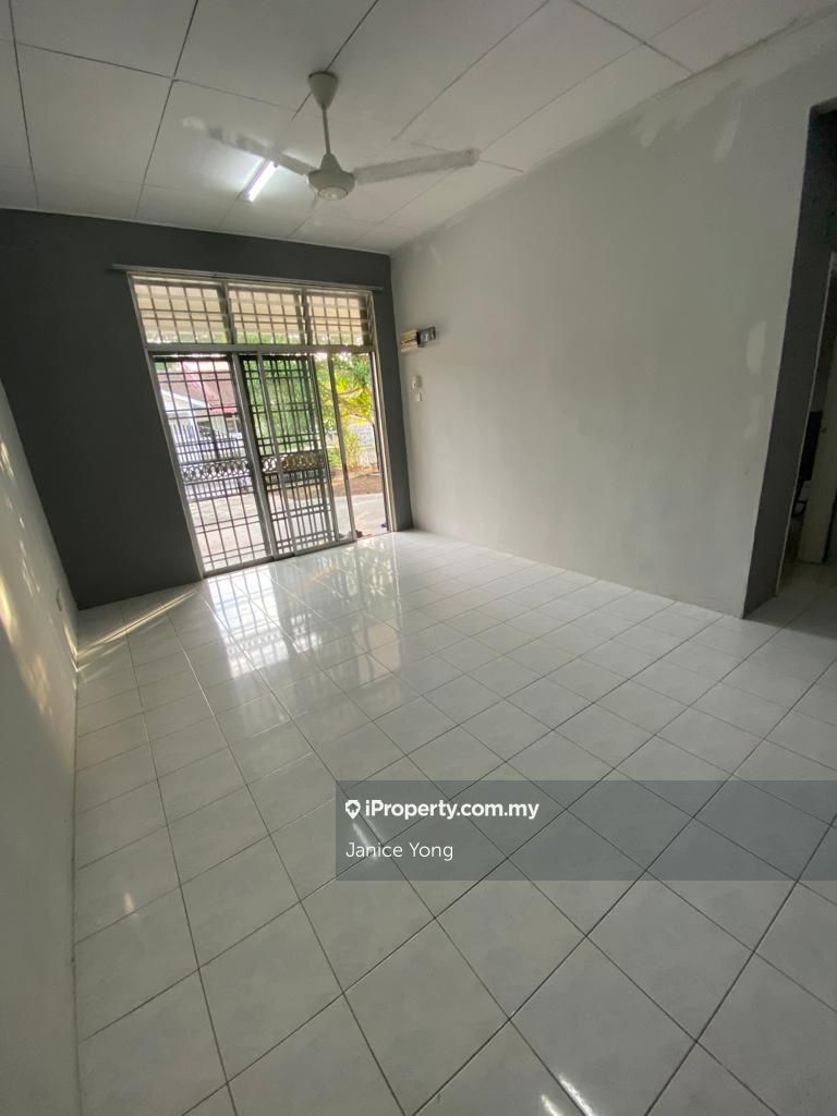 Bandar Putra Kulai Jalan Nuri Kulai Sty Terrace Link House