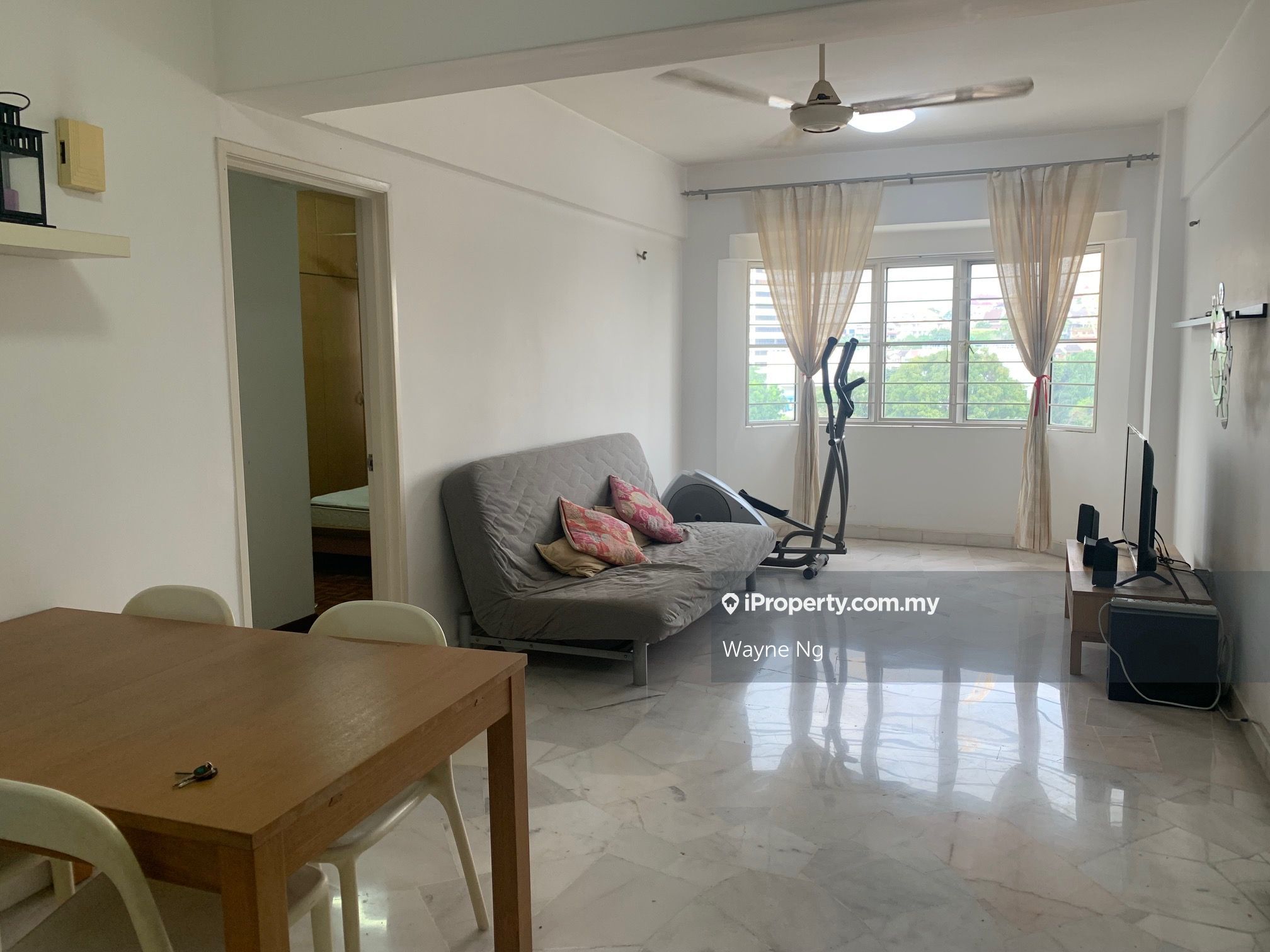 Danau Idaman Intermediate Condominium Bedrooms For Sale In Taman Desa