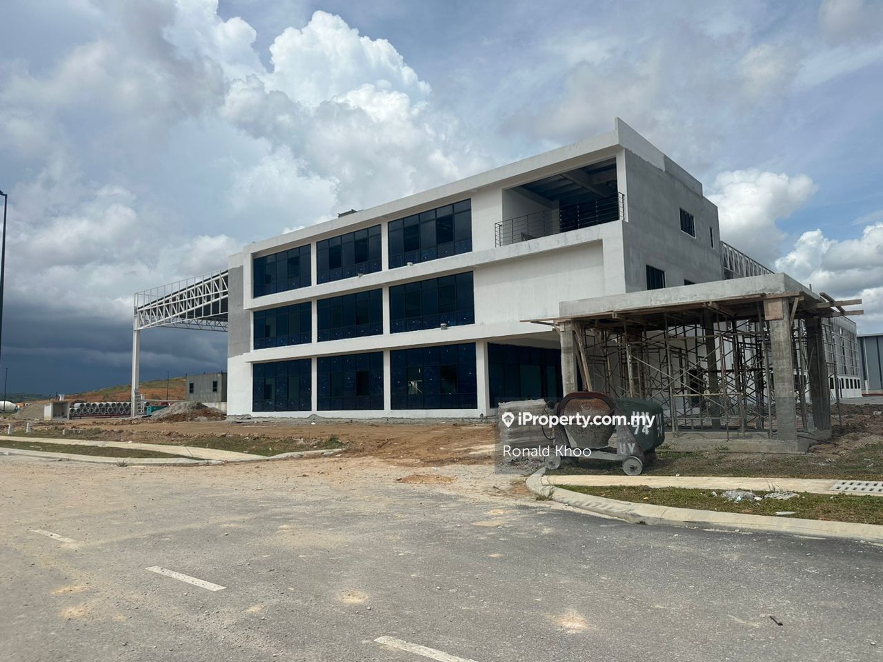 Puncak Alam Eco Business Park V Story Warehouse Cum Office Bandar