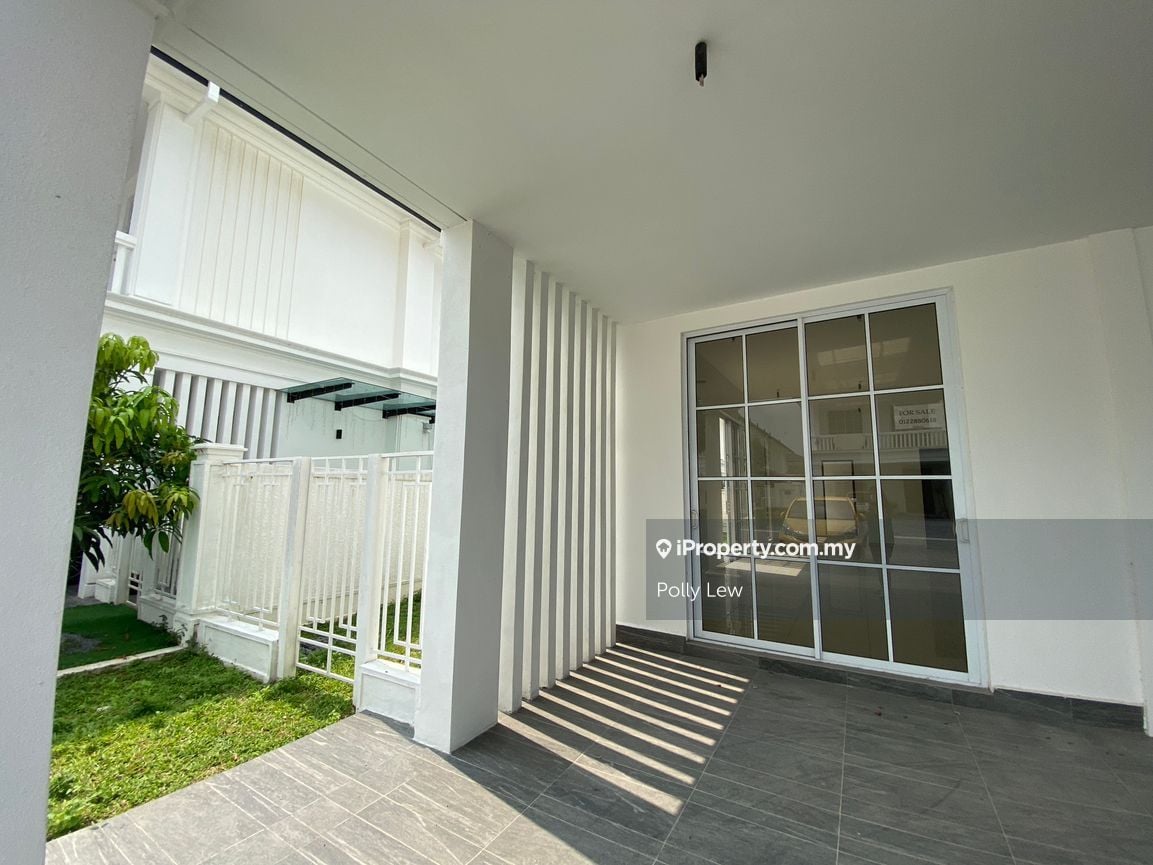 Stoneridge Eco Majestic Semenyih Intermediate Semi Detached House