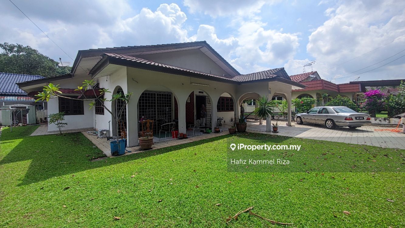 Taman Sri Andalas Klang Bungalow Bedrooms For Sale Iproperty My