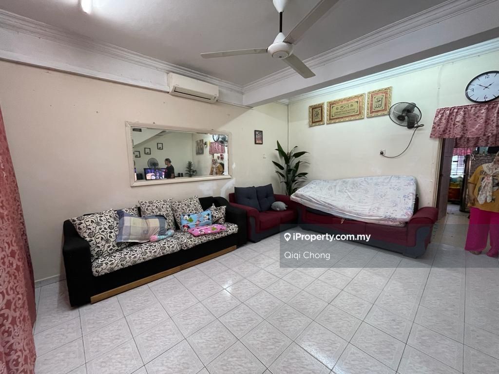 Taman Muhibbah Full Loan Unit 2 Storey Terrace Kulai For Sale