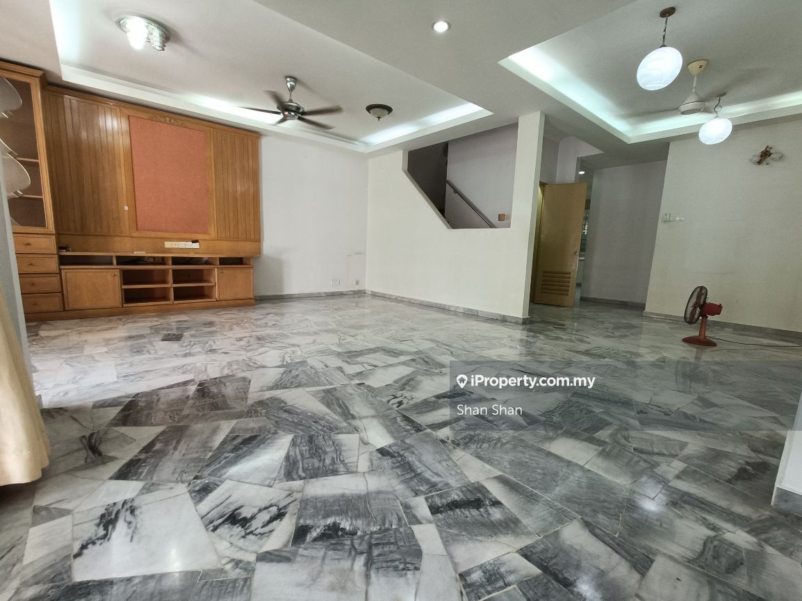 Subang Jaya USJ 2 Sty Terrace Link House 4 Bedrooms For Rent