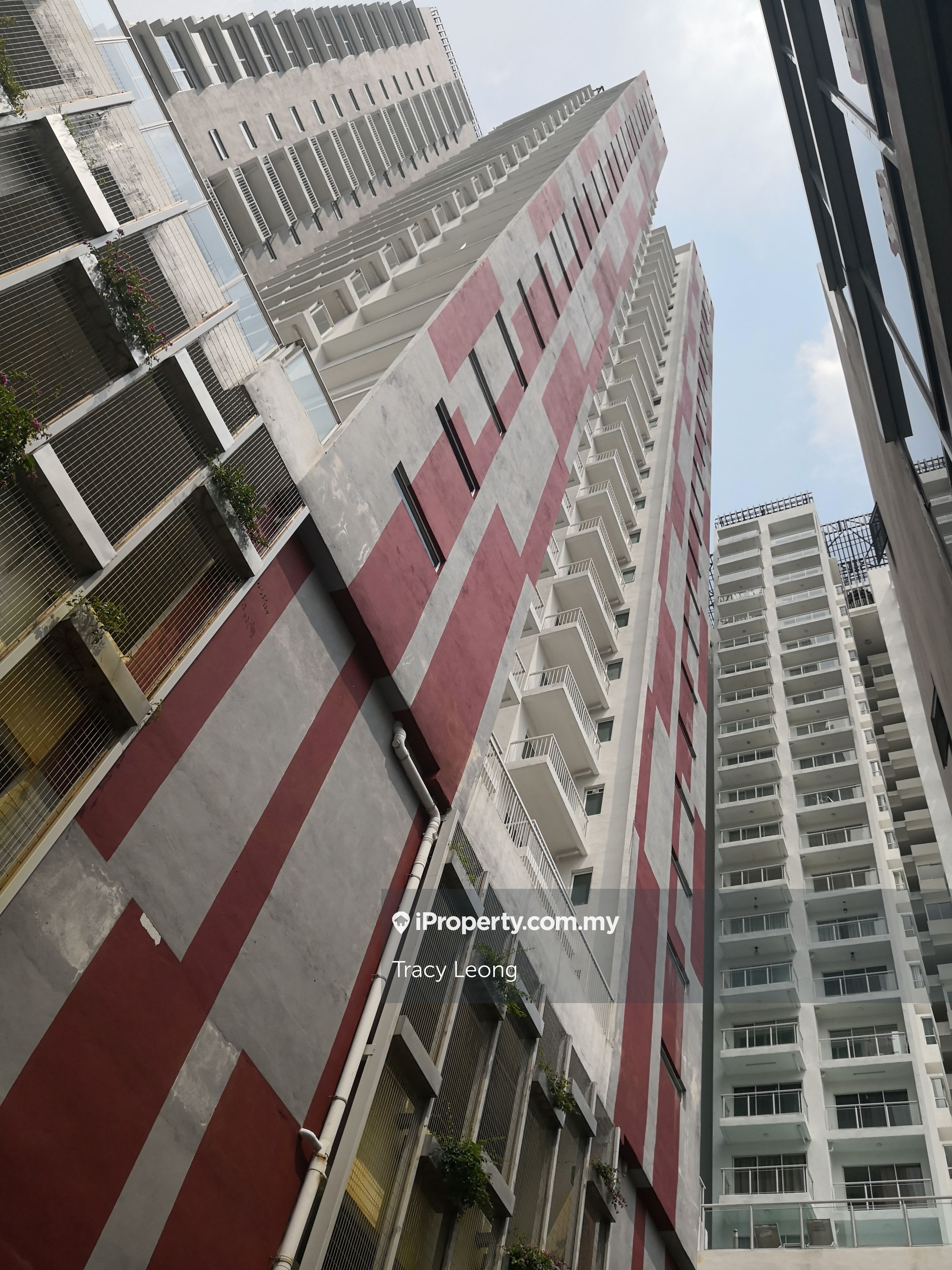 Duet Residence Corner Lot Condominium Bedrooms For Sale In Bandar