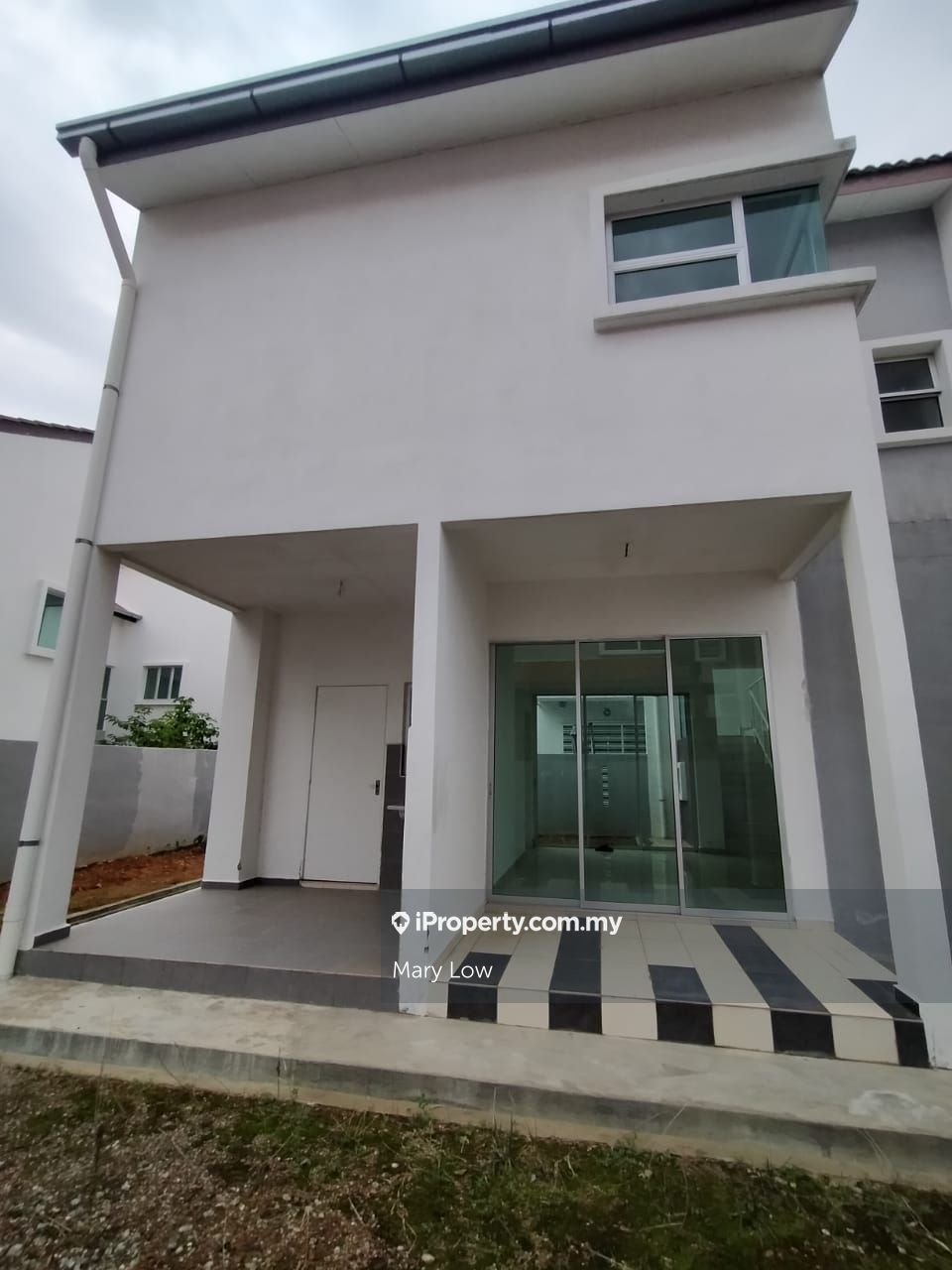 FREEHOLD Double Storey Semi D Taman Nuri Durian Tunggal Semi Detached