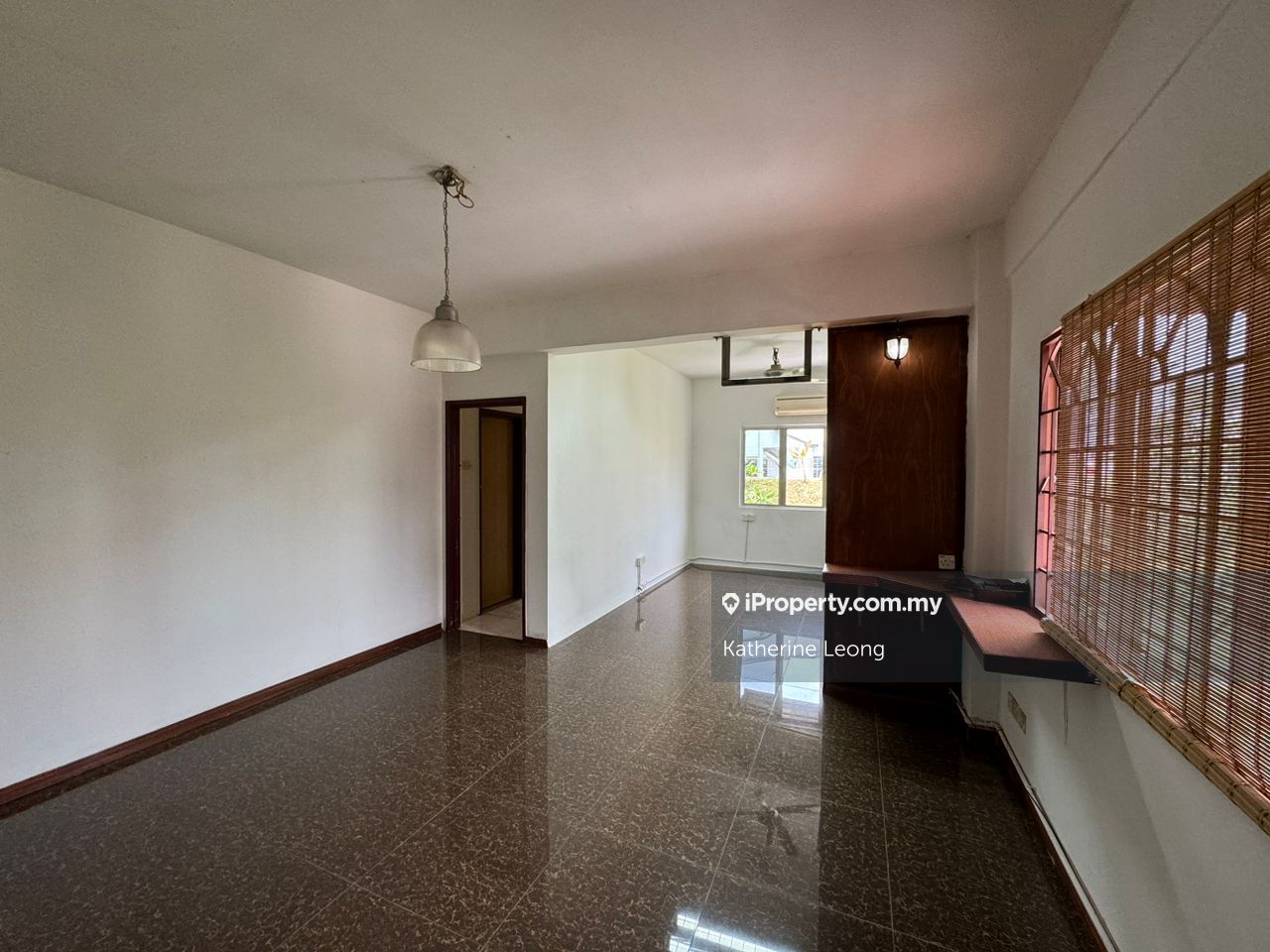 Pangsapuri Taman Bukit Rawang Putra Apartment 3 Bedrooms For Sale In