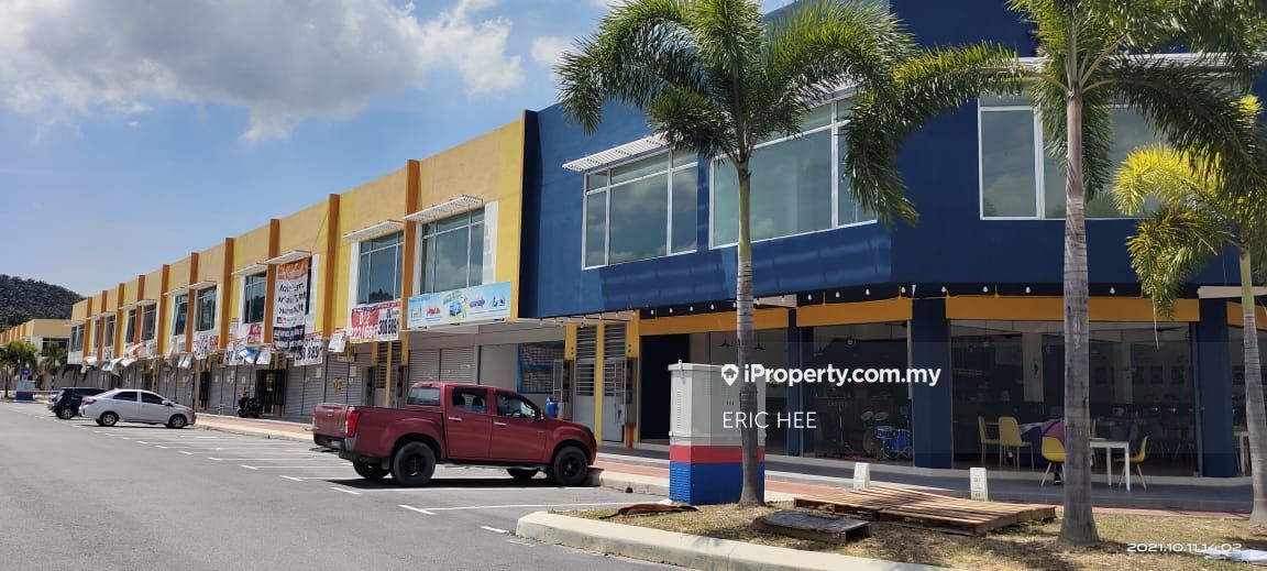 Hillpark Avenue Double Storey Shop Lot Pusat Perdagangan Hillpark