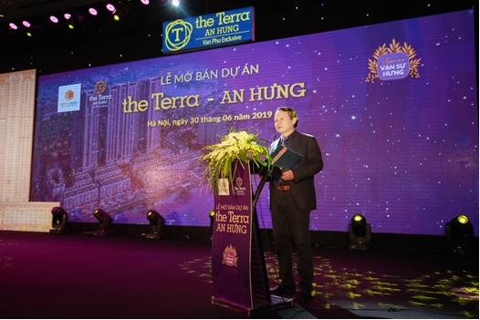ông Đoàn Châu Phong, Phó Tổng giám đốc Văn Phú - Invest