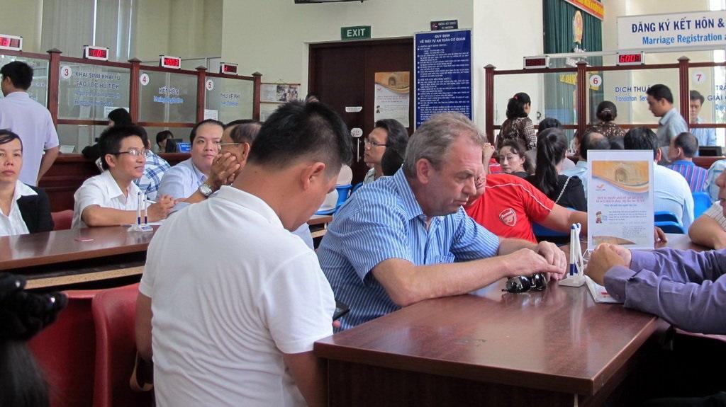 Khai báo tạm trú cho khách nước ngoài thuê nhà