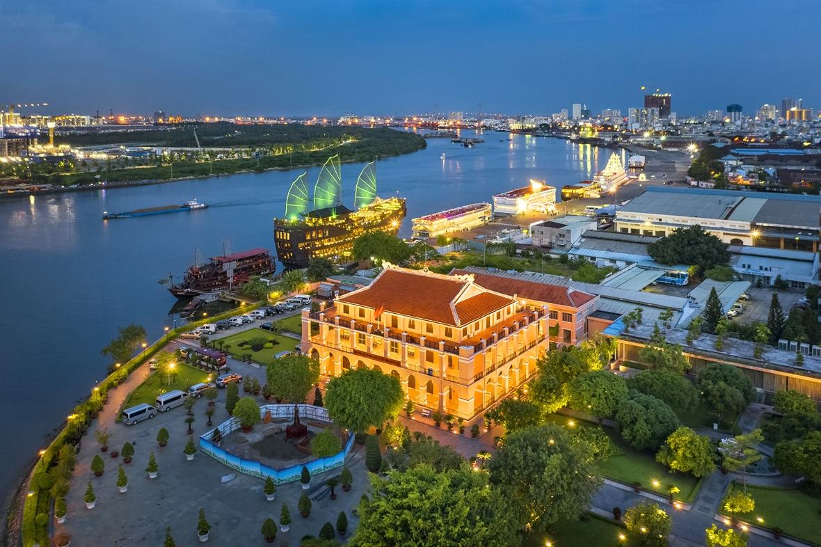 Bến Nhà Rồng nhìn từ trên cao