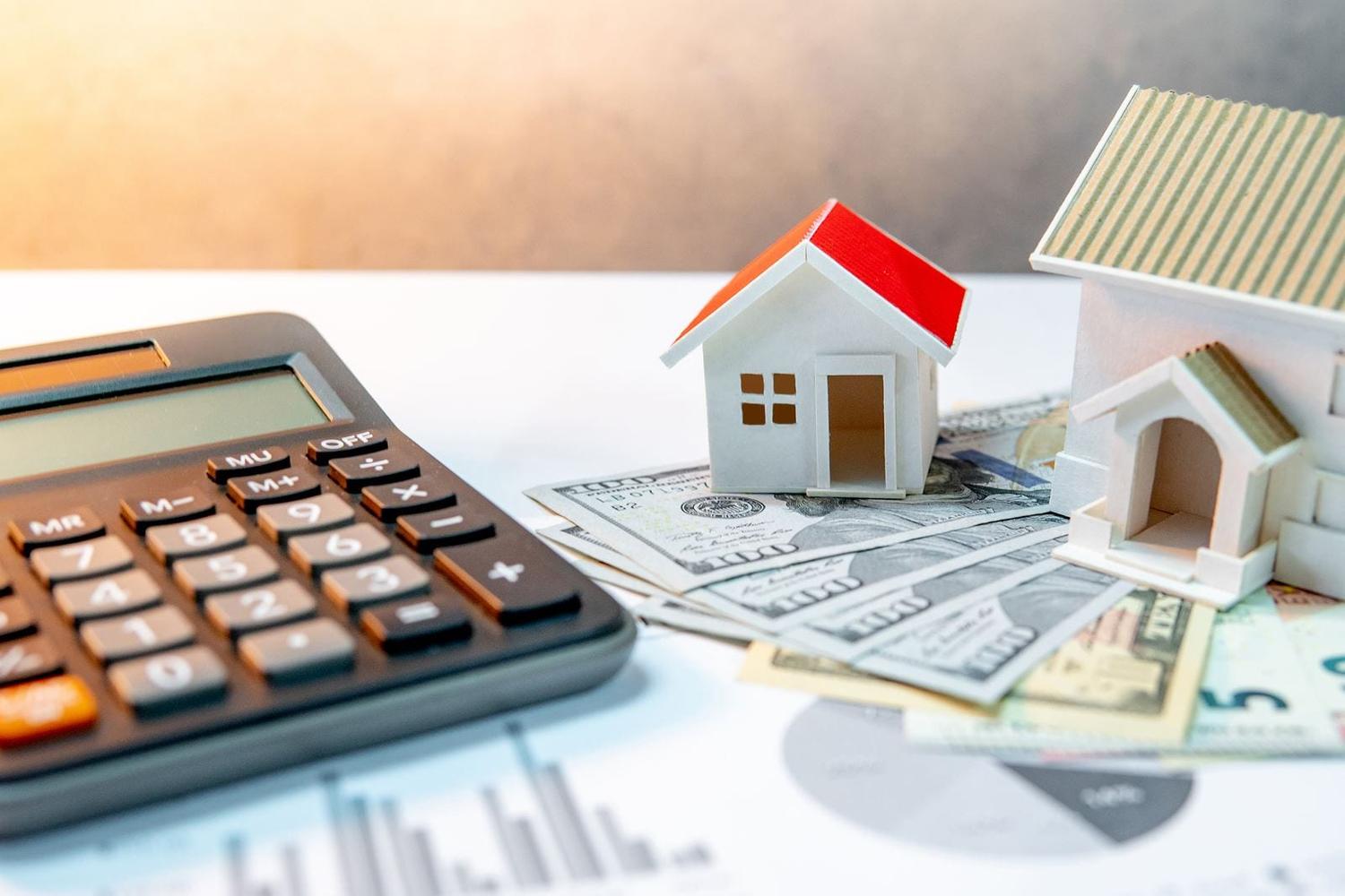 Tính toán kỹ trước khi mua trả góp nhà