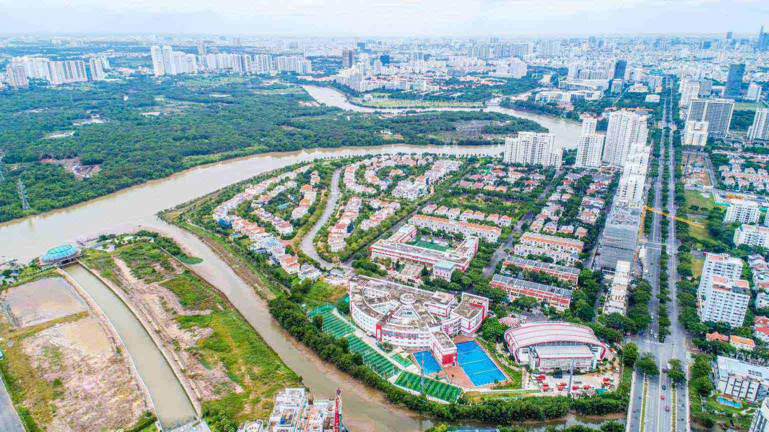 Cư dân tại phường Tân Phong được đánh giá là tương đối đông đúc