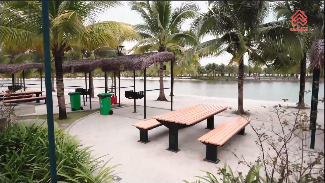 Khu nướng BBQ bên bãi biển nhân tạo Vinhomes Grand Park