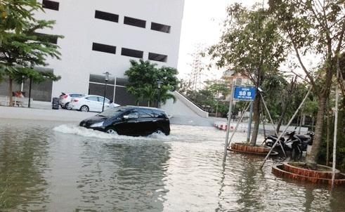 tình trạng ngập lụt quanh nhà trọ