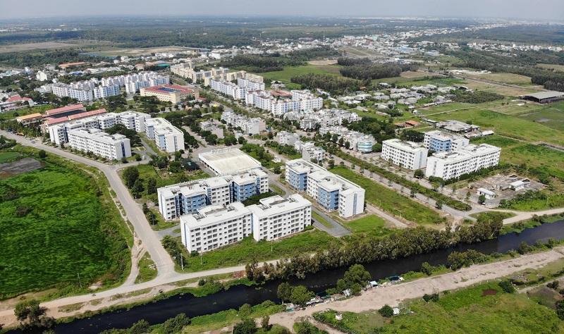 người dân có thể được bố trí đến sống tại các khu tái định cư