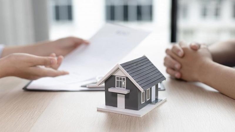  Giao dịch nhà trên thị trường thứ cấp tức ngôi nhà đó đã được bán ít nhất một lần