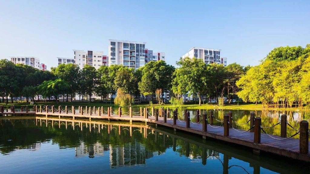 Hồ sinh thái tại celadon city
