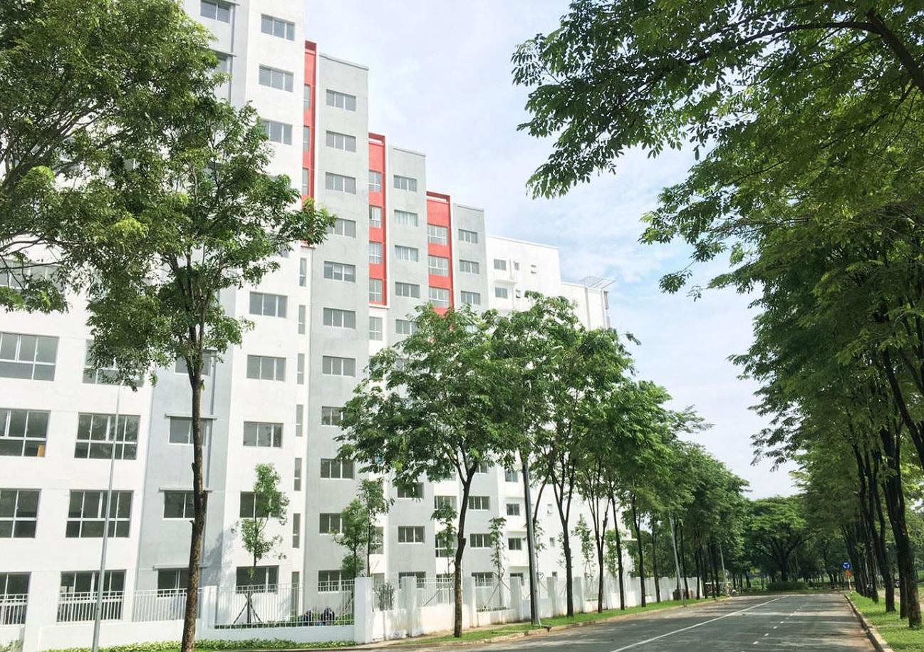 Khu Ruby Celadon City nhìn từ Aeon Mall 