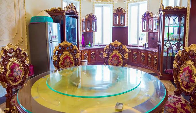 biệt thự bề thế