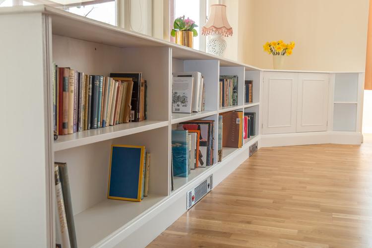 Kệ đựng đồ âm tường