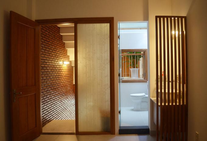 ánh sáng trong nhà ống lệch tầng