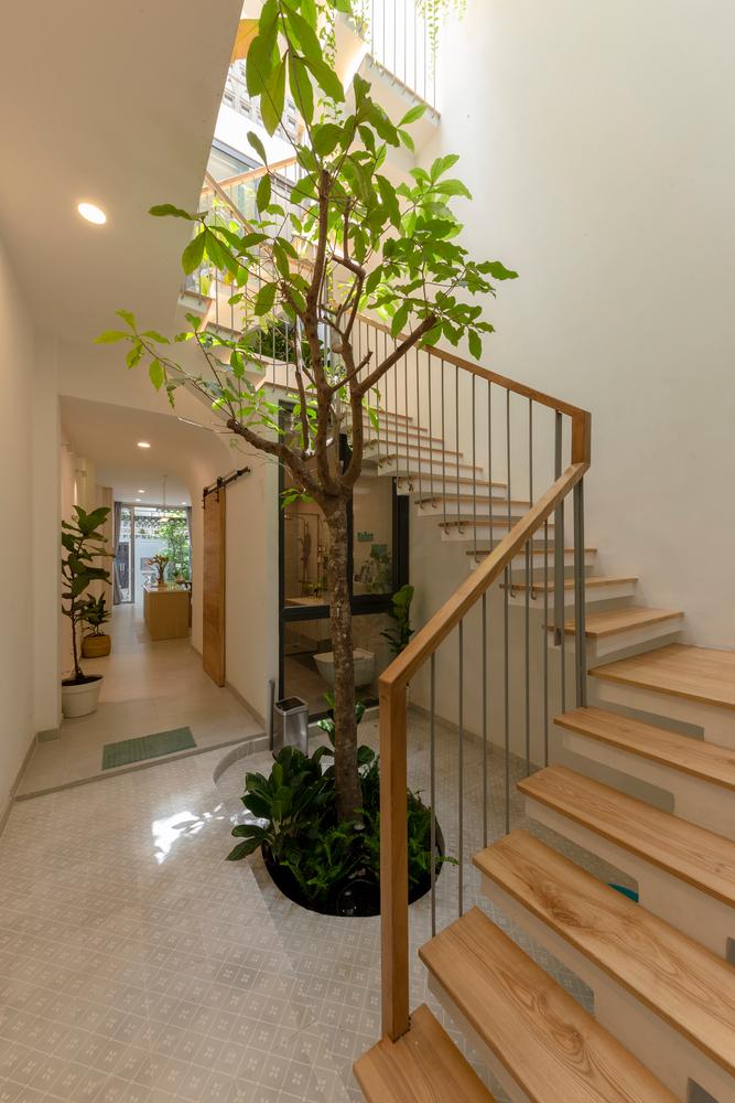 cửa kính phòng vệ sinh