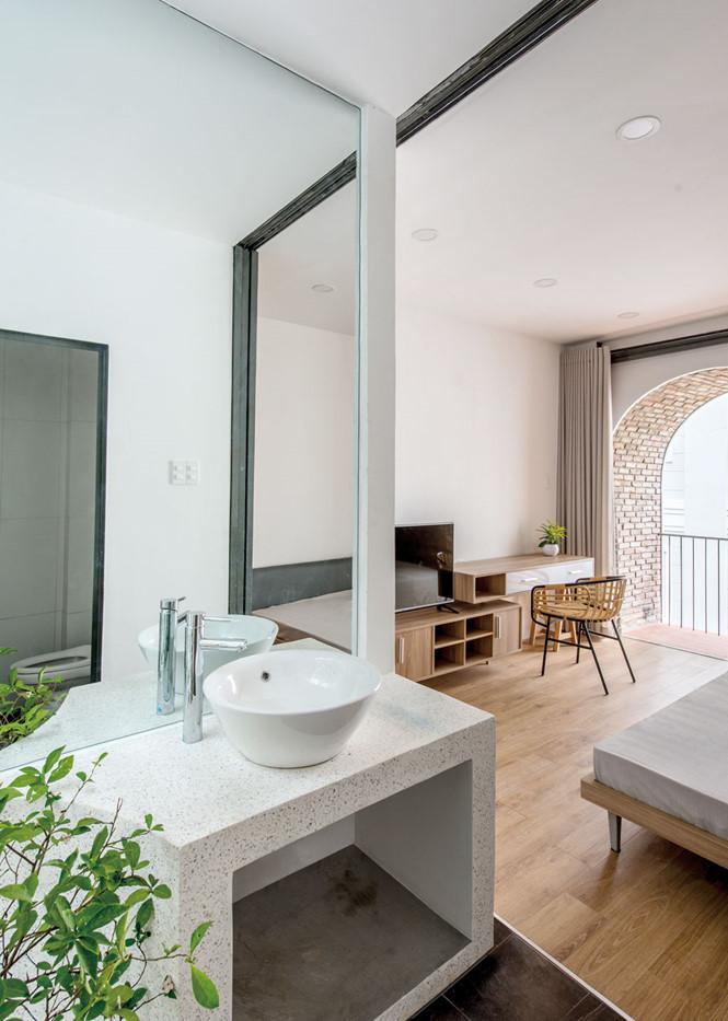 khu vệ sinh trong nhà ống