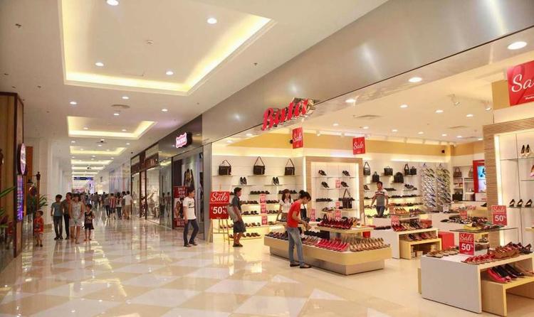 Quầy hàng bán lẻ tại một trung tâm thương mại.