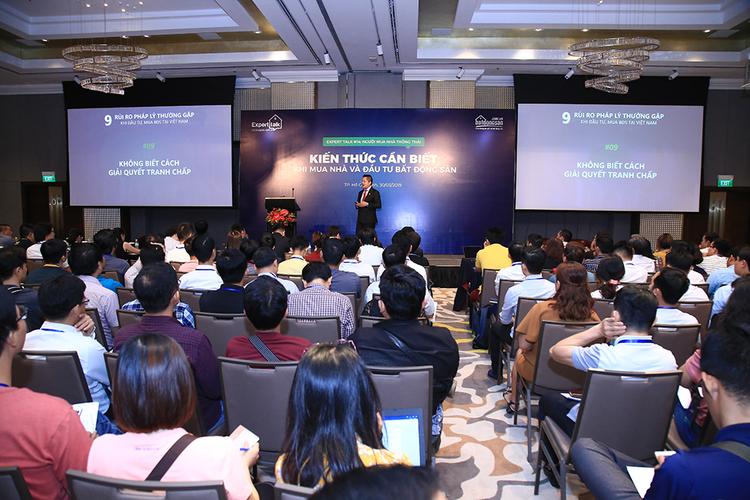 huấn luyện Expert Talk luật sư Nguyễn Văn Lộc.