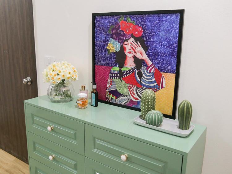 Màu xanh bạc hà tiếp tục được sử dụng làm màu nhấn cho không gian. 