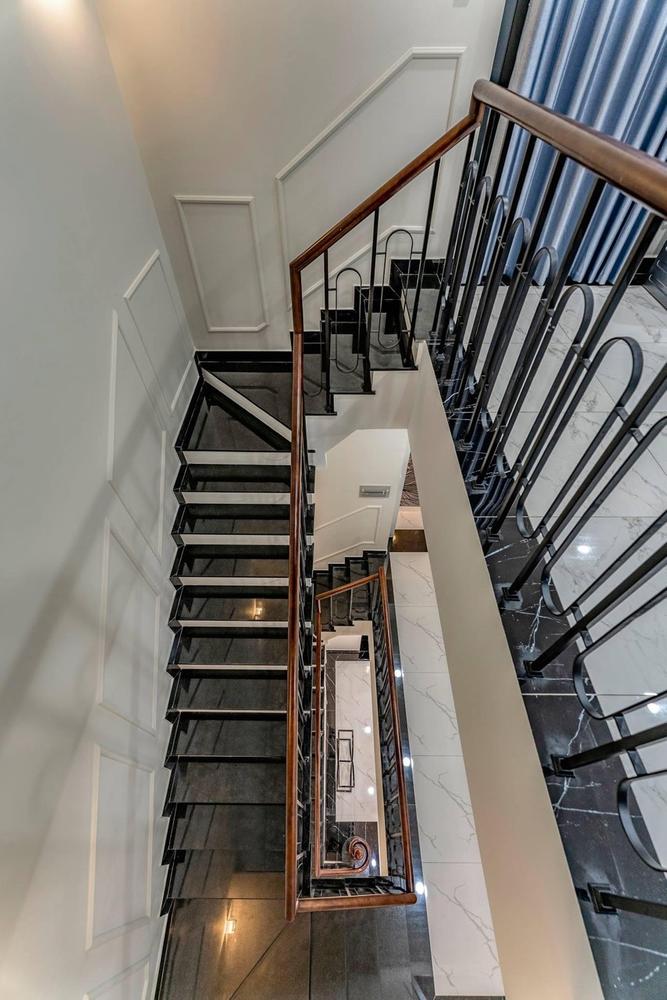 cầu thang lan can sắt