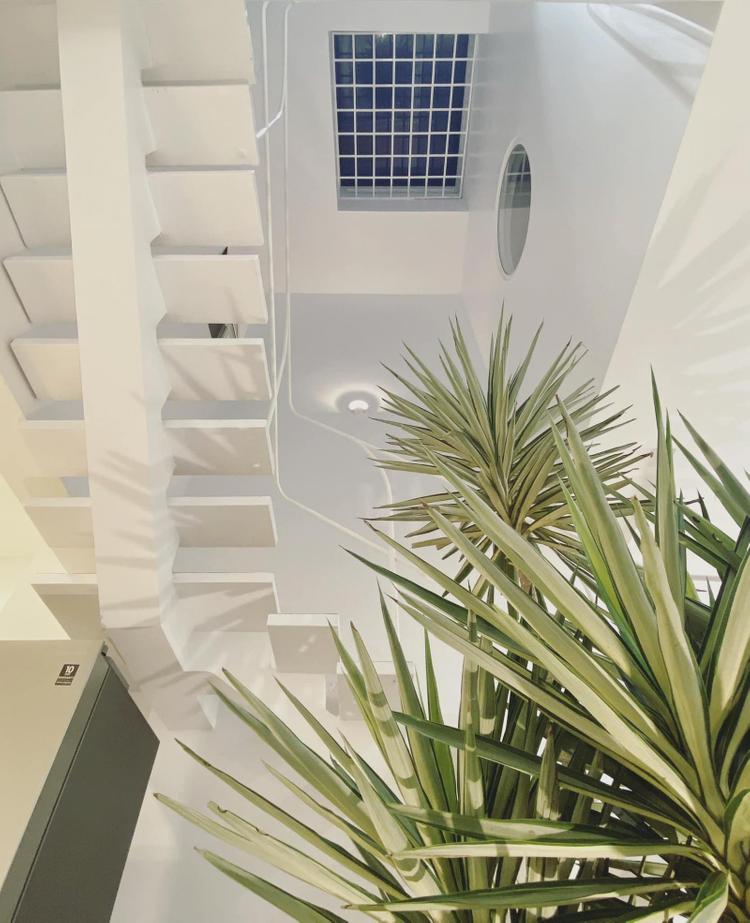 Gia chủ dự định sau này khi có con nhỏ, cầu thang sẽ được gắn thêm lưới dây dù.