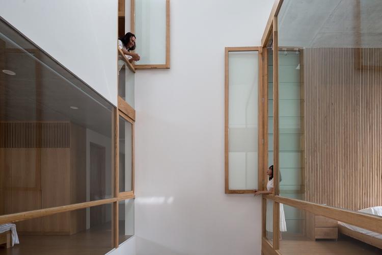 Các thành viên có thể trò chuyện, kết nối với nhau ngay cả khi đã trở về phòng riêng.