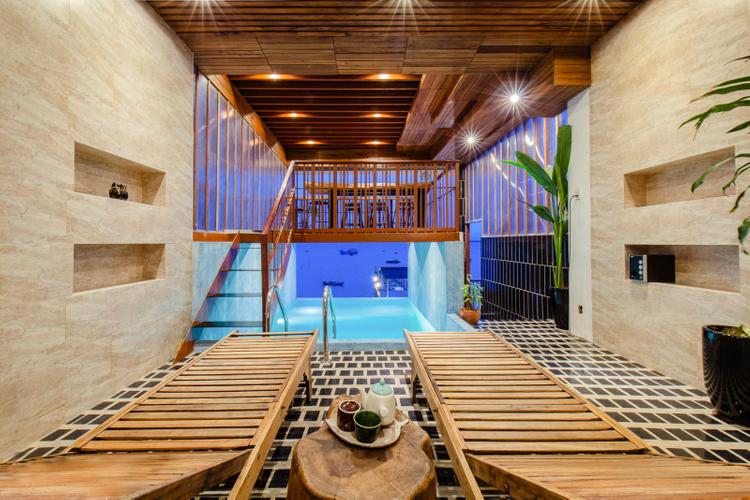 Hồ bơi trong nhà