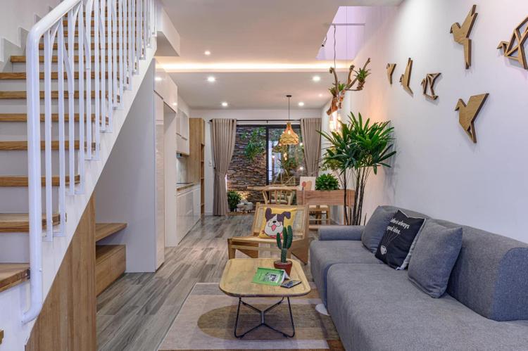 Một mẫu cầu thang nhà ống phù hợp với không gian nội thất hiện đại