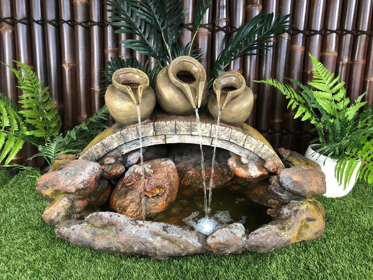 Hòn non bộ, tiểu cảnh nước là pháp khí phong thủy