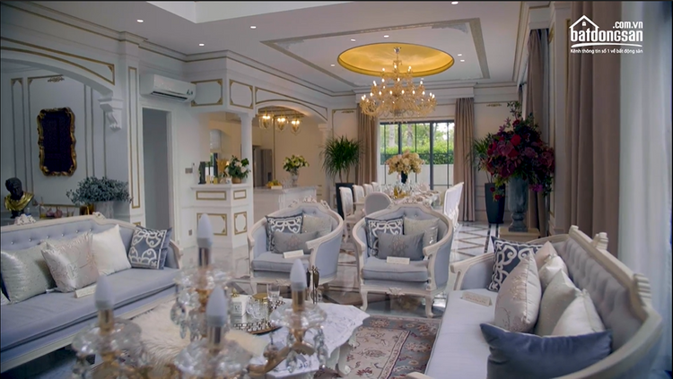 Bên trong nhà mẫu dinh thự 540m2 Swan Bay