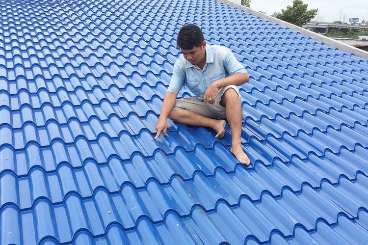 Tùy nhu cầu mà chọn tôn cách nhiệt hay tôn lạnh