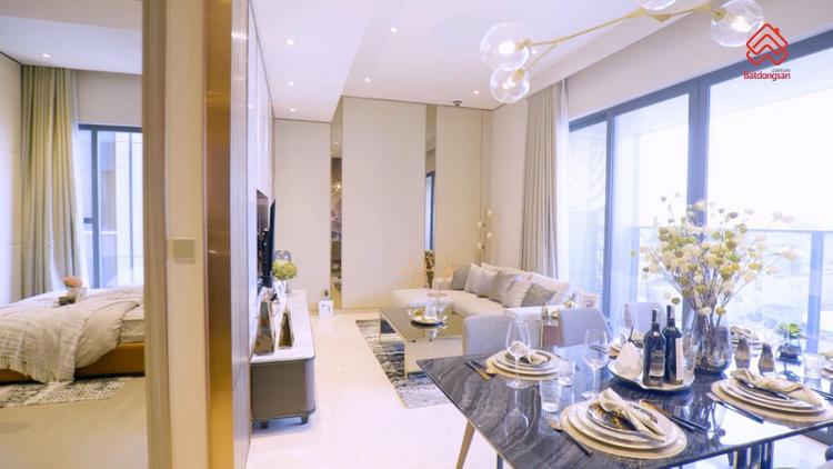 Phòng khách căn hộ mẫu dự án The MarQ