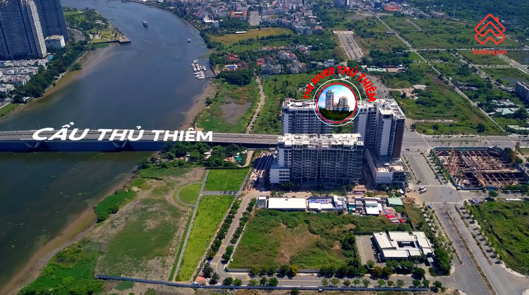 Vị trí dự án The River Thủ Thiêm Quận 2 nằm ngay chân cầu Thủ Thiêm 1, cách bờ sông chỉ khoảng 90m