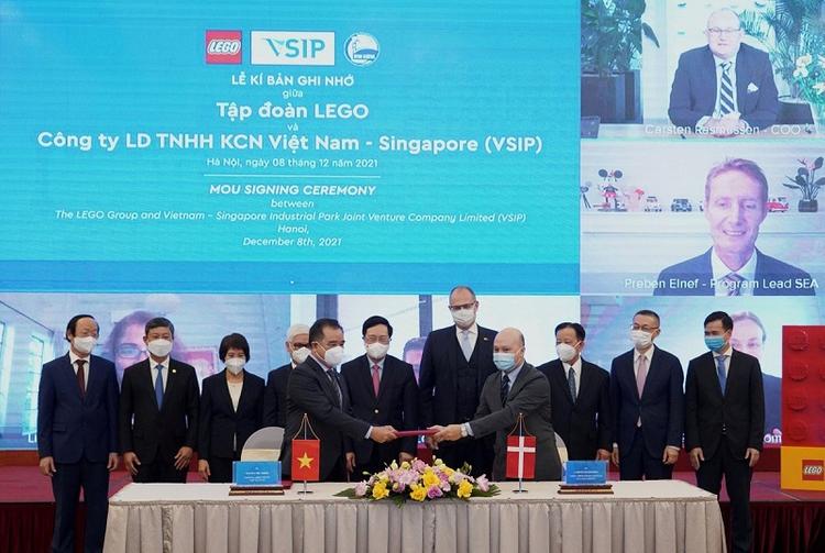  Tập đoàn LEGO (Đan Mạch) ký Biên bản ghi nhớ hợp tác với Công ty LD TNHH KCN Việt Nam - Singapore (VSIP)