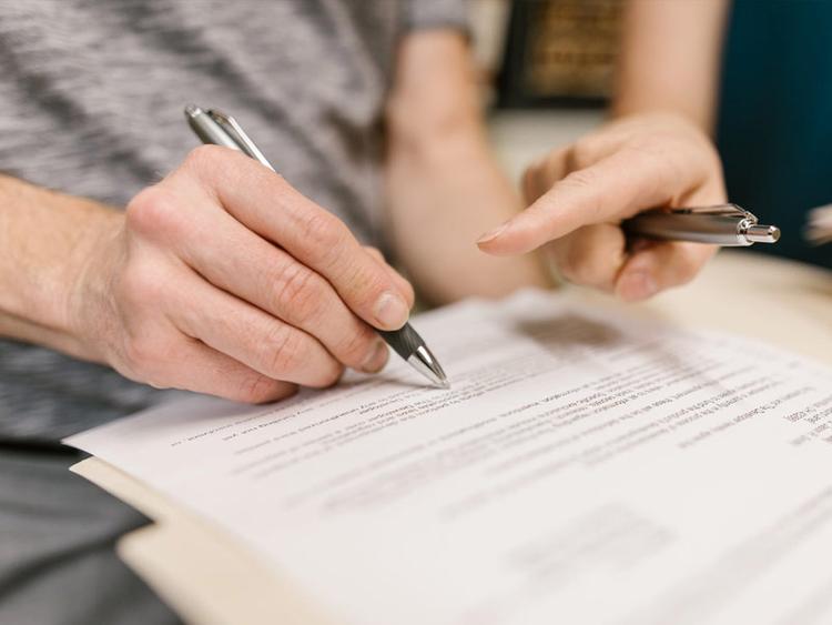 ký hợp đồng thuê nhà