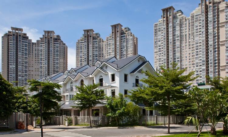 các dự án trên đường nguyễn hữu cảnh