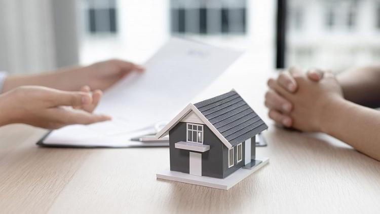  Giao dịch nhà trên thị trường thứ cấp tức ngôi nhà đó đã được bán ít nhất một lần